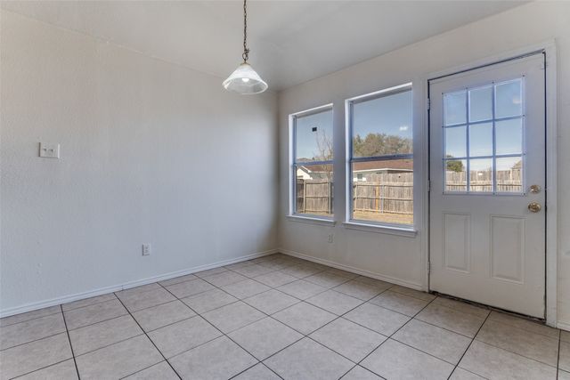 1611 Cedar Bluff Lane, Dallas, TX 75253