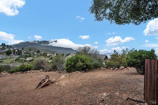 9660 Tenaya Way, Kelseyville, CA 95451