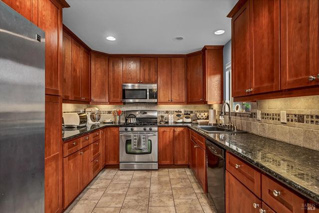 9660 Tenaya Way, Kelseyville, CA 95451