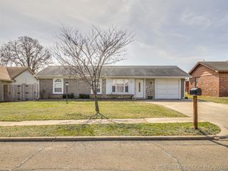 112 W Linda Street, Sapulpa, OK 74066