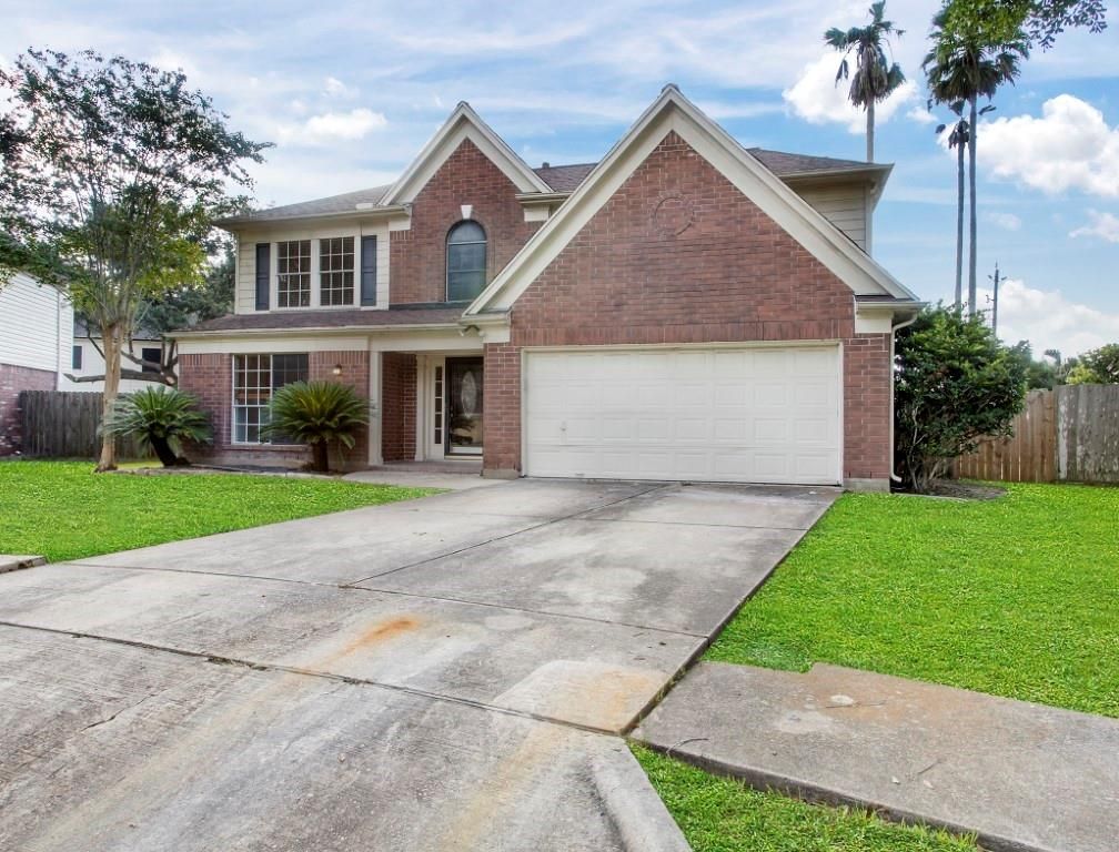 4013 Ivywood Drive, Pearland, TX 77584