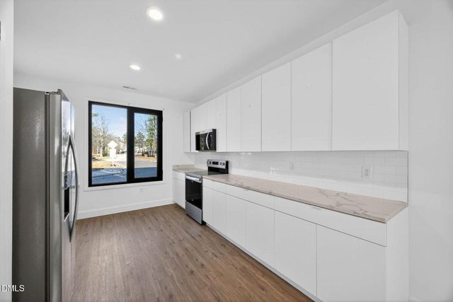 1050 Nova Street, Durham, NC 27713