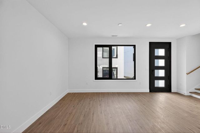 1050 Nova Street, Durham, NC 27713