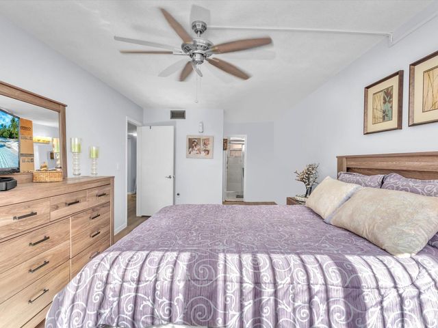 6770 Royal Palm 205, Margate, FL 33063