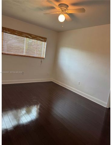 5320 SW 89th Ave, Cooper City, FL 33328