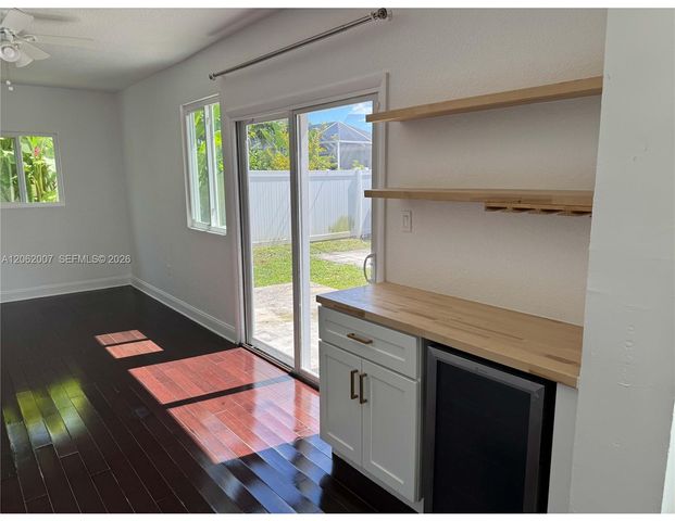 5320 SW 89th Ave, Cooper City, FL 33328