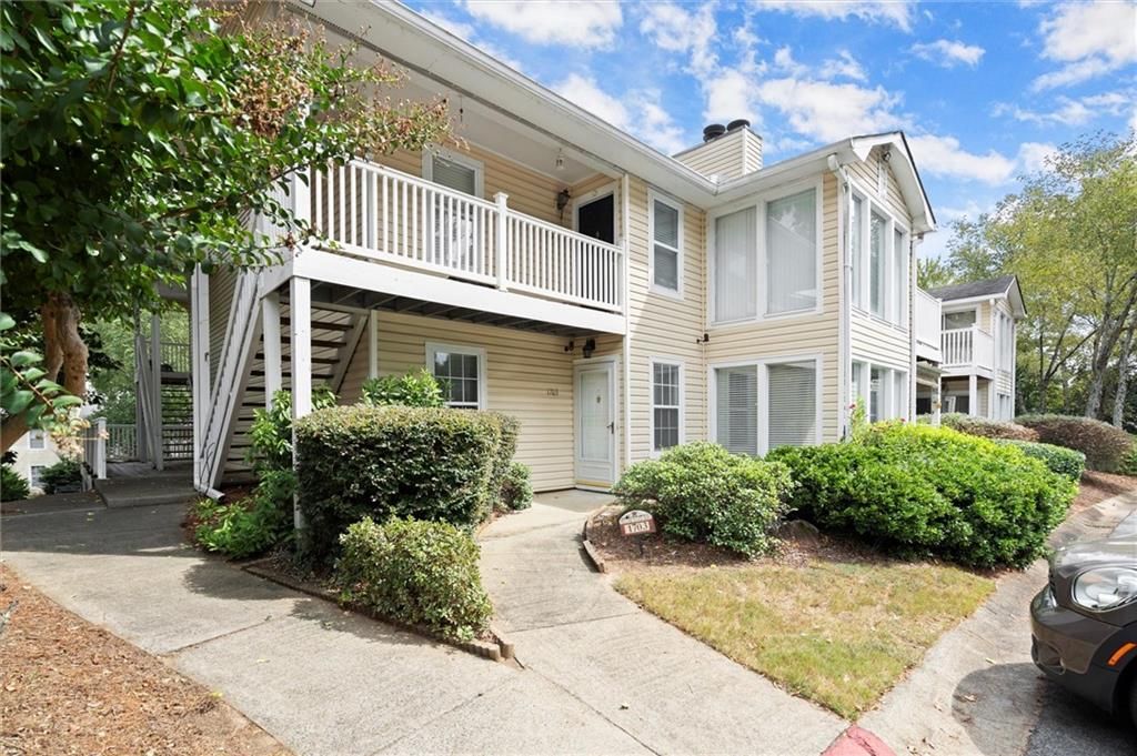 1703 Augusta SE Drive, Marietta, GA 30067