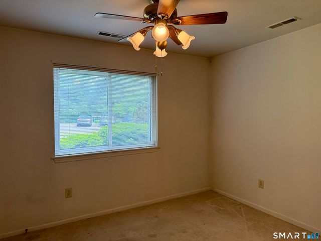210 Windgate Circle A, Monroe, CT 06468