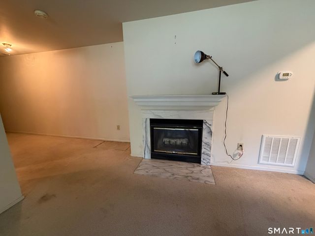210 Windgate Circle A, Monroe, CT 06468