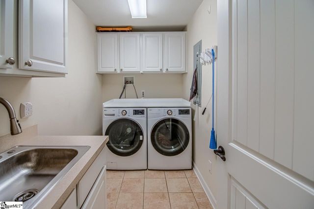 158 Grinders Circle, Greer, SC 29650