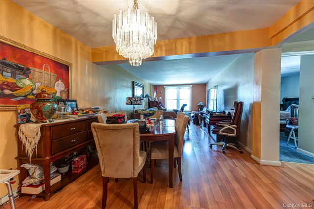 100 Brooklyn Avenue 2R, Freeport, NY 11520