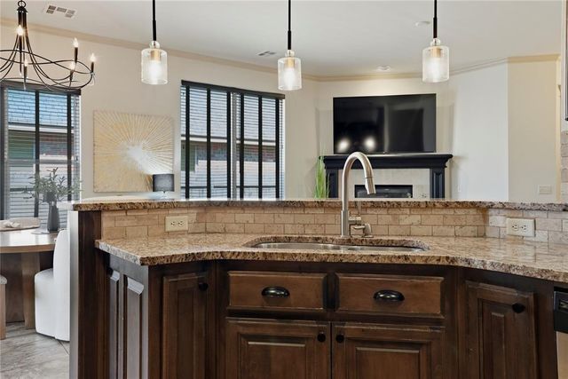 900 NW 194th Terrace, Edmond, OK 73012