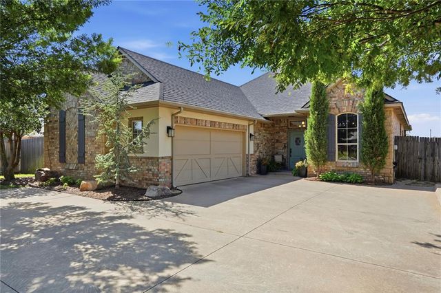 900 NW 194th Terrace, Edmond, OK 73012