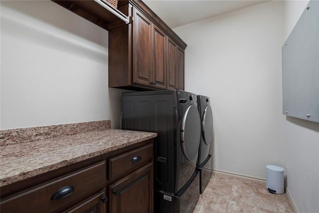 900 NW 194th Terrace, Edmond, OK 73012
