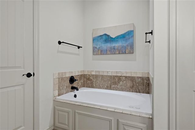 900 NW 194th Terrace, Edmond, OK 73012