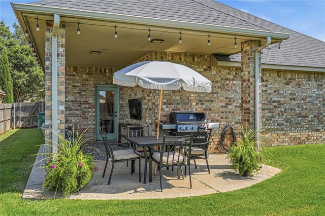 900 NW 194th Terrace, Edmond, OK 73012