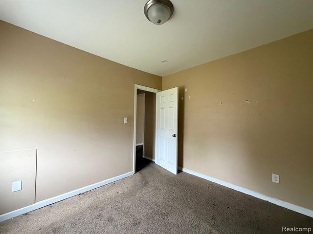 18010 Anglin Street, Detroit, MI 48234