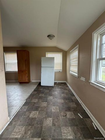 18010 Anglin Street, Detroit, MI 48234