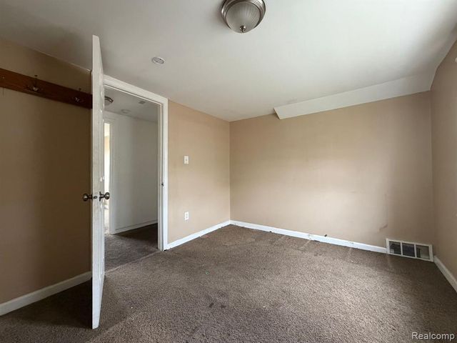 18010 Anglin Street, Detroit, MI 48234