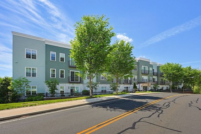 200 Revere St 4209, Canton, MA 02021