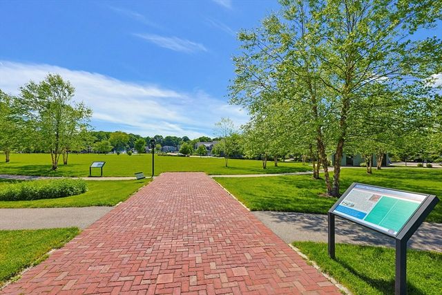 200 Revere St 4209, Canton, MA 02021