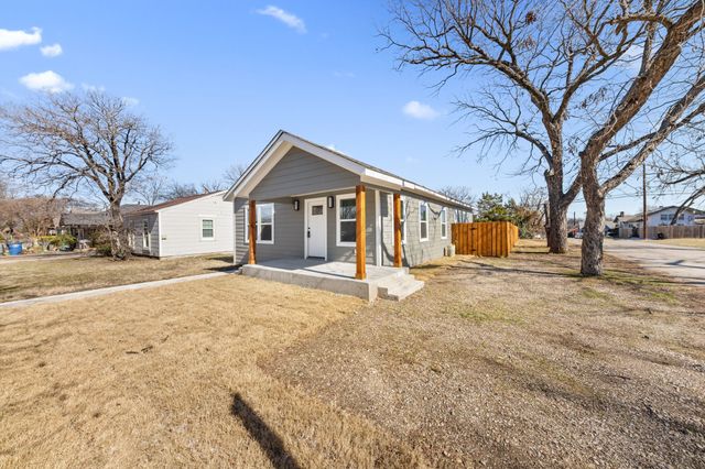 2330 Idaho Avenue, Dallas, TX 75216