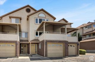 5816 CLUB VIEW LN, South Ogden, UT 84405