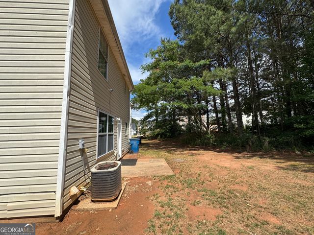 330 Crestfield Circle, Covington, GA 30016