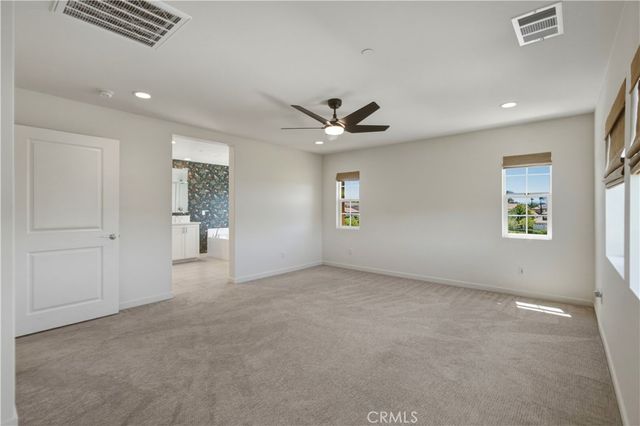 28296 Harvest Gold Court, Menifee, CA 92584