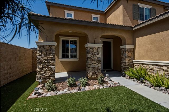 28296 Harvest Gold Court, Menifee, CA 92584