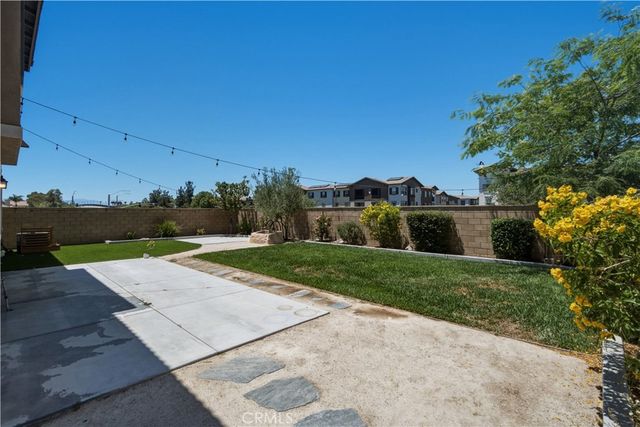 28296 Harvest Gold Court, Menifee, CA 92584