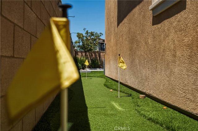 28296 Harvest Gold Court, Menifee, CA 92584