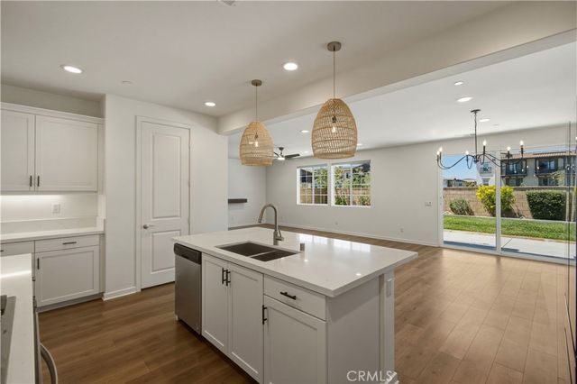 28296 Harvest Gold Court, Menifee, CA 92584