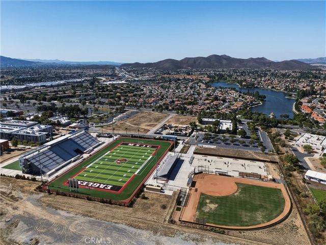28296 Harvest Gold Court, Menifee, CA 92584