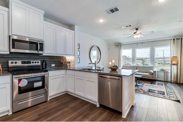 5114 Heritage Street, Haltom City, TX 76117