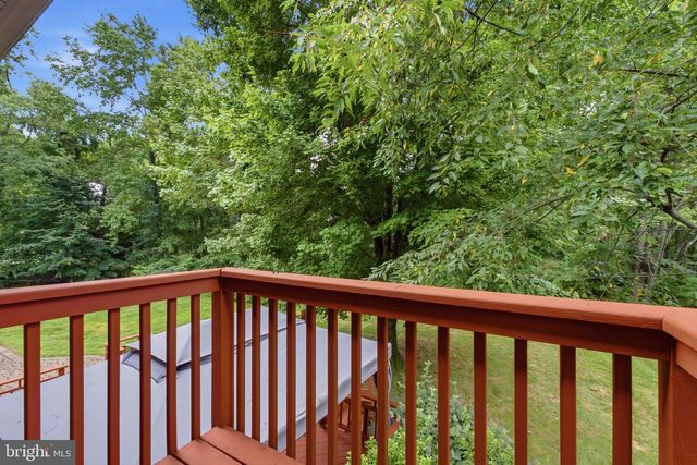15 WAYNE WAY, East Windsor, NJ 08520
