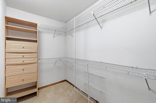 15 WAYNE WAY, East Windsor, NJ 08520