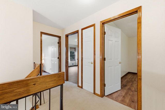 15 WAYNE WAY, East Windsor, NJ 08520