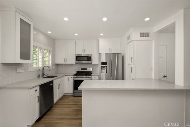 704 W Sierra Madre Boulevard 15, Sierra Madre, CA 91024