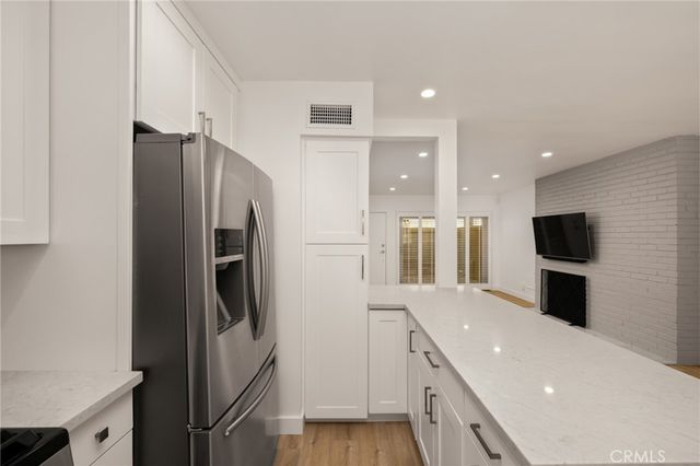 704 W Sierra Madre Boulevard 15, Sierra Madre, CA 91024