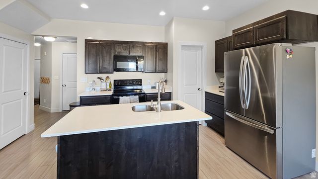 644 N OLD FORT DR, Spanish Fork, UT 84660