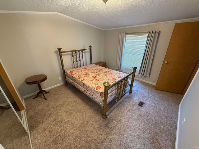 3015 Benjamin Lane, Vincennes, IN 47591