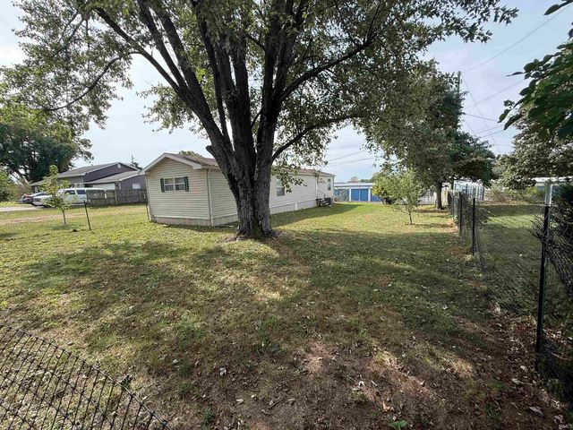 3015 Benjamin Lane, Vincennes, IN 47591