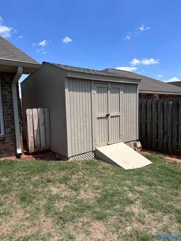 240 Fields Pond Drive, Madison, AL 35756