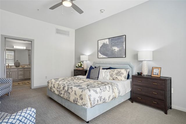 4201 Lomo Alto Drive 203, Highland Park, TX 75219