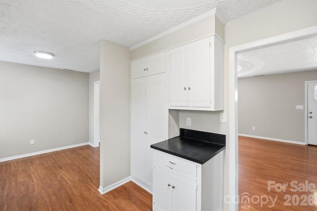 806 S Laurel Street, Lincolnton, NC 28092