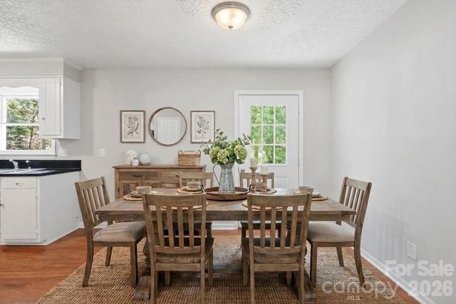 806 S Laurel Street, Lincolnton, NC 28092
