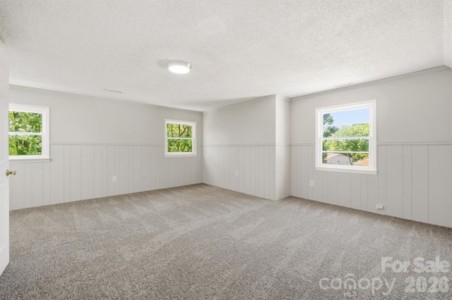 806 S Laurel Street, Lincolnton, NC 28092
