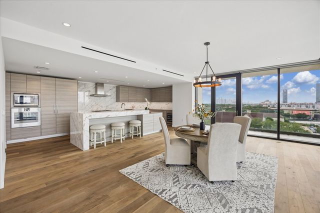 3433 Westheimer Road 702, Houston, TX 77027