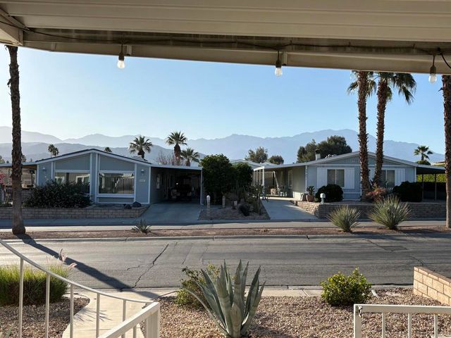 39880 Palm Greens Parkway, Palm Desert, CA 92260